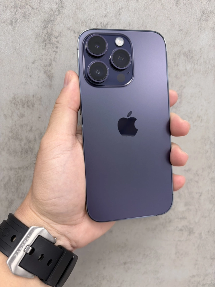 14 Pro 256G 紫 電池 84 %