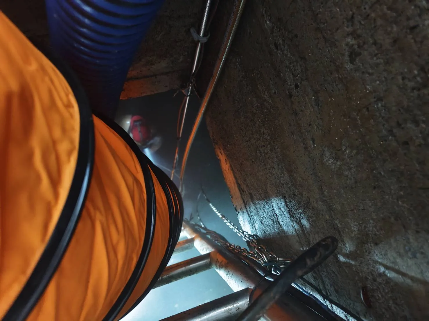 台南公園污水槽清洗