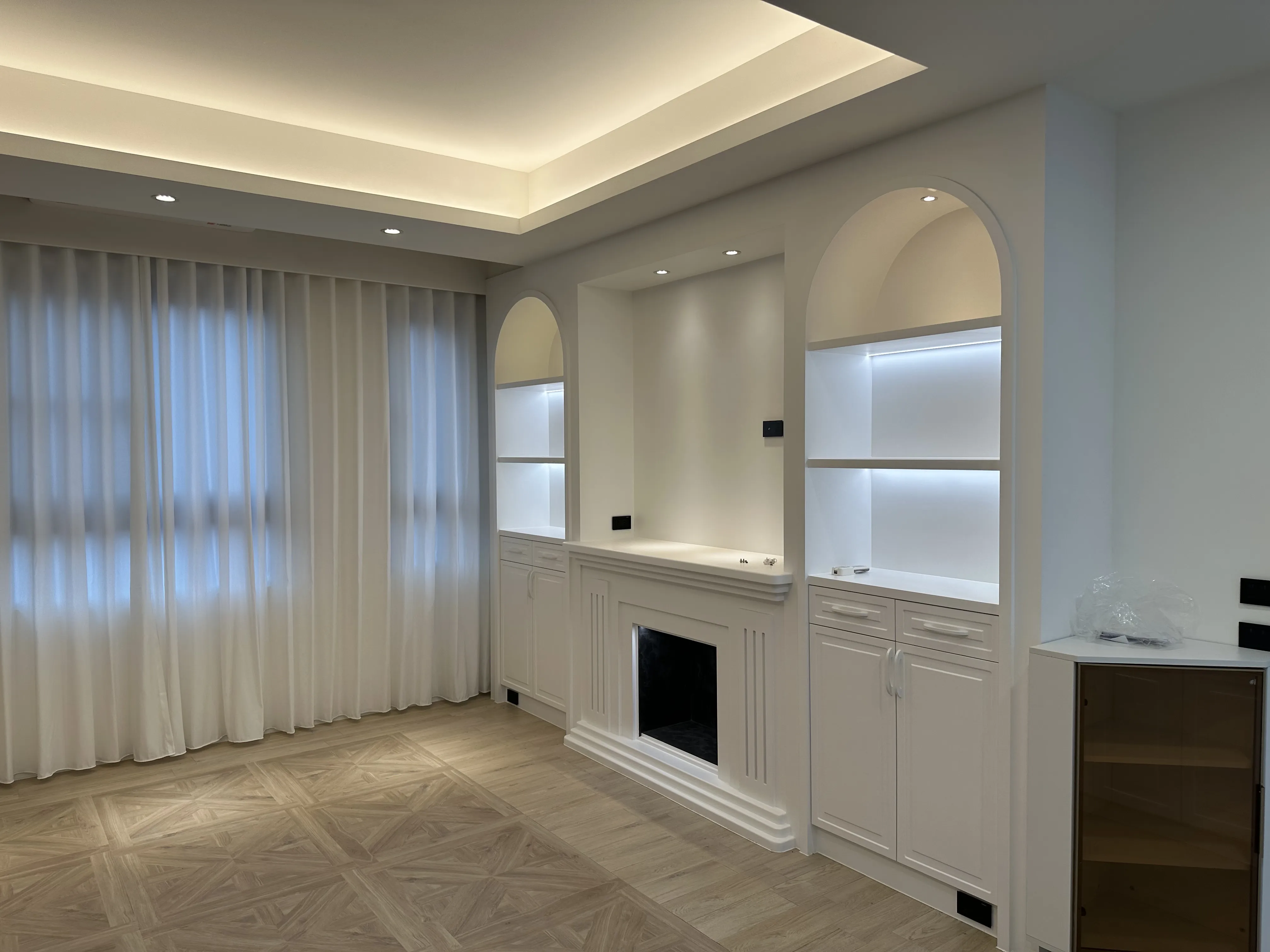 南投住宅的驚豔設計!將「現代極簡」與「古典花卉」完美並存