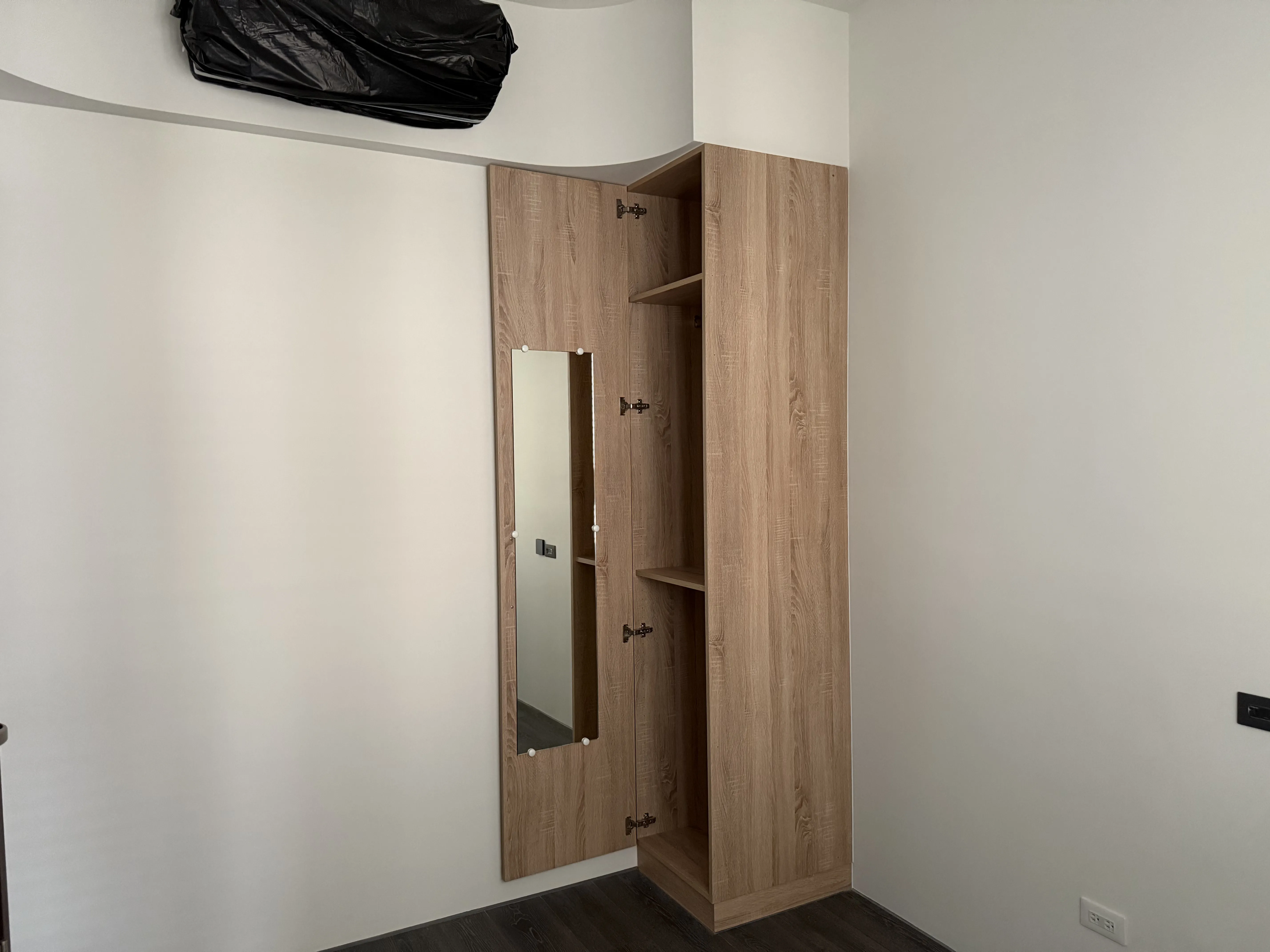 我們如何成就現代住宅的「光影」與「線條」美學