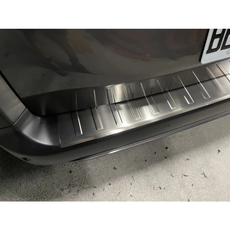 【綠色工場】雪鐵龍 berlingo 布丁狗 專用後保桿不鏽鋼下護板 防刮板 含安裝費用 汽車精品改裝