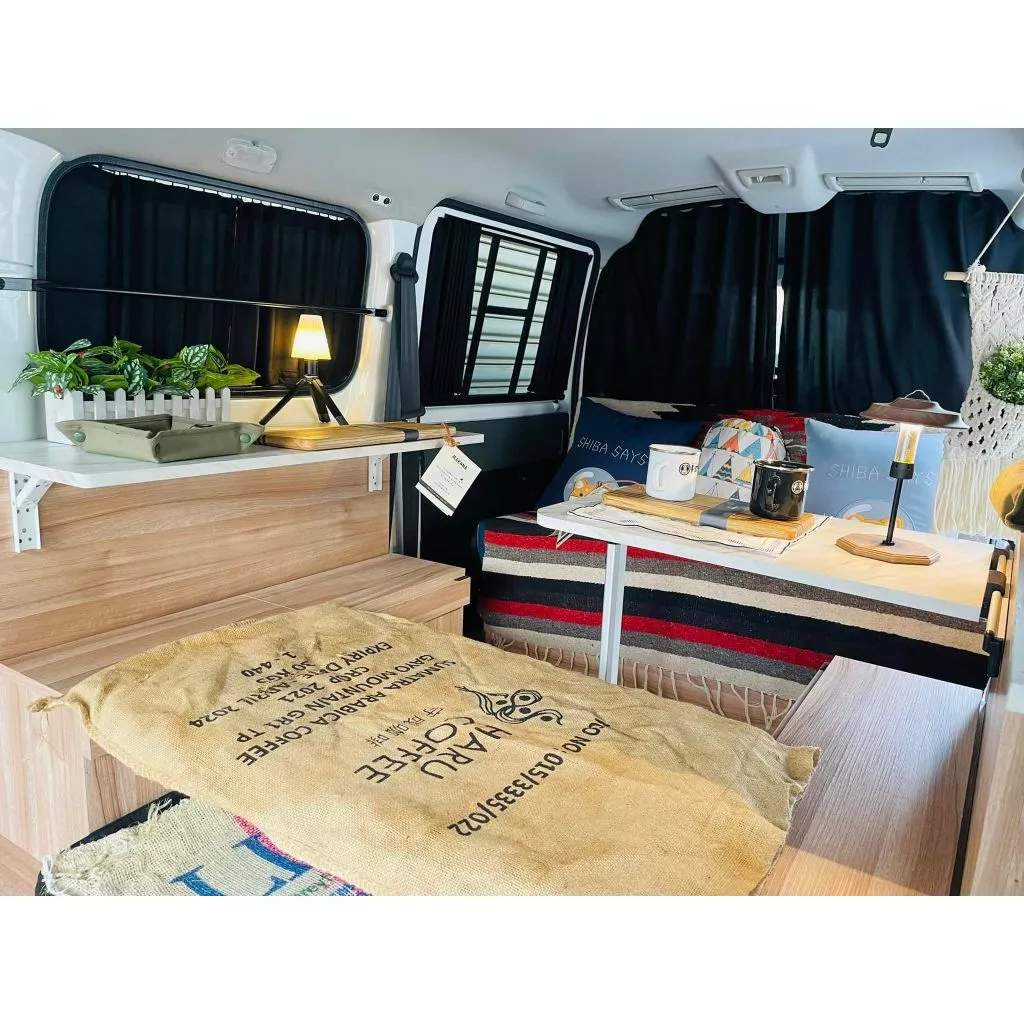 Town Ace 專用車泊內裝【綠色工場】高雄車內裝潢 車室改裝 露營車改裝裝潢 木作裝潢 汽車裝潢