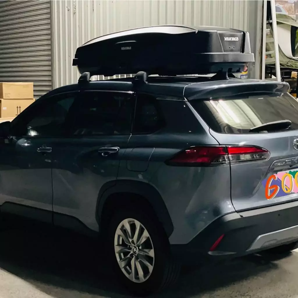 Yakima SkyBox NX 16-LITE 車頂箱【綠色工場】車頂行李箱 置物箱 車頂漢堡 書包 行李箱 黑色雙開