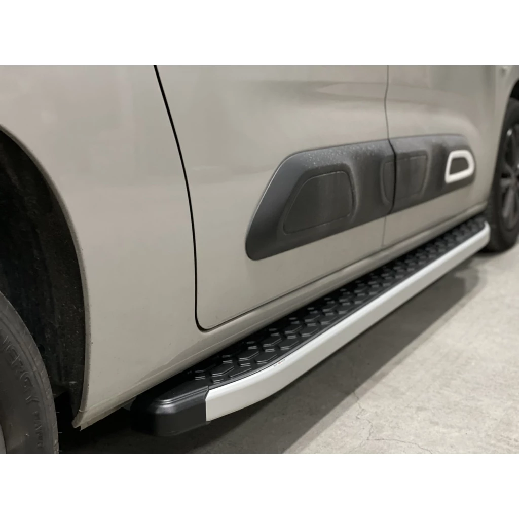 【綠色工場】雪鐵龍 berlingo 布丁狗 OMSA 專用側踏板 含安裝費用 汽車精品改裝 原廠側踏板 側踏 土耳其製