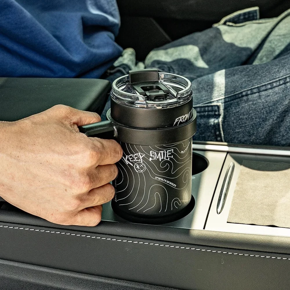 KZM 個性塗鴉雙層保溫杯【綠色工場】kazmi 冰壩杯 510ml 不鏽鋼杯 隔熱杯 保溫杯 水杯 手持杯