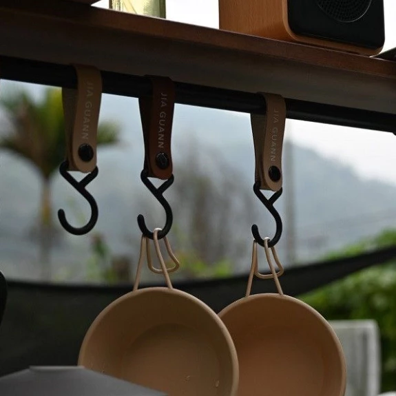 JG Outdoor 皮革扣環掛勾(4入組) 【綠色工場】皮革掛鈎 勾環 扣環 掛環 吊勾 台灣製