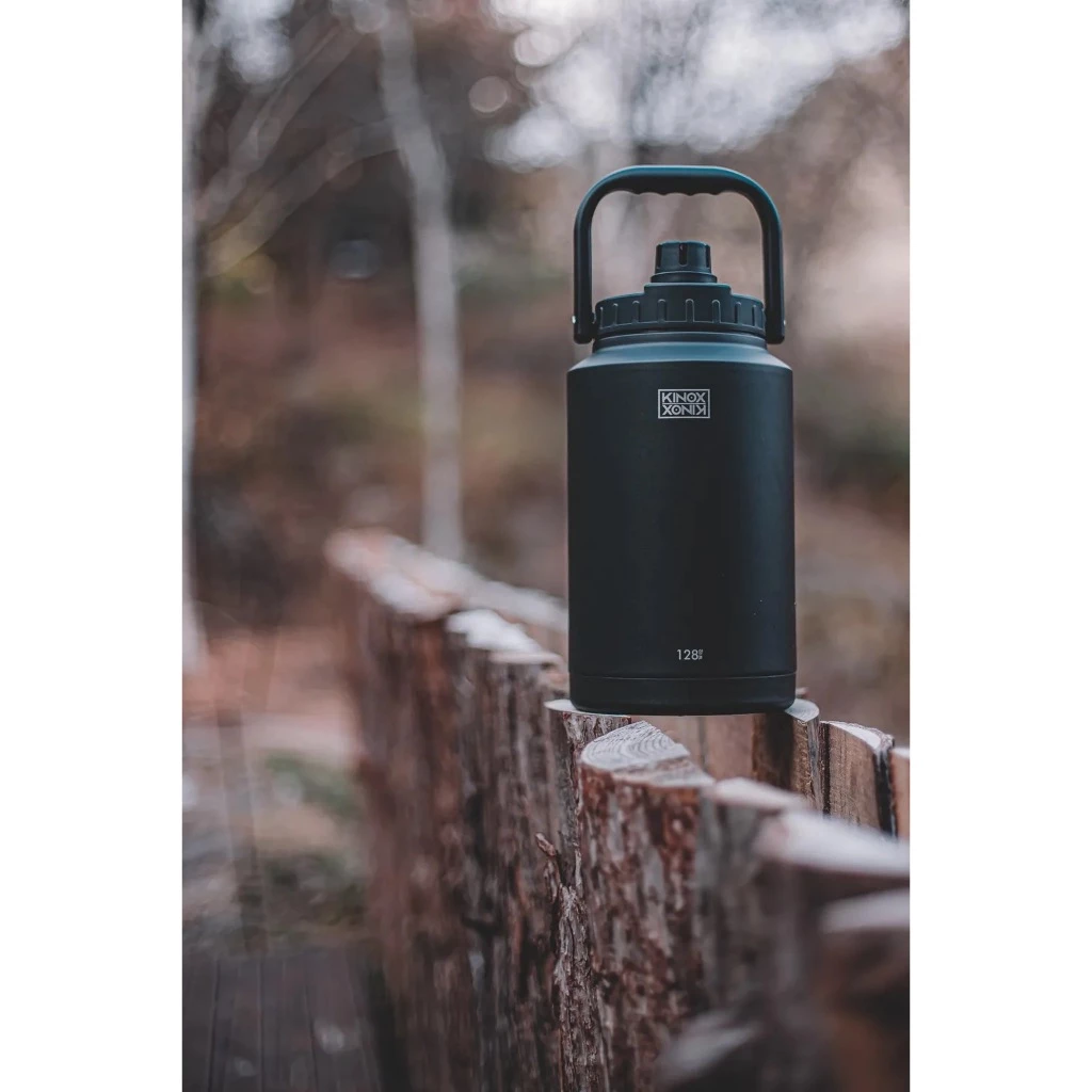 KINOX 不鏽鋼三日超持久保冰桶【綠色工場】3.8L保冷桶 水壺 水桶 保溫瓶 飲料桶（附止滑墊）Water Jug