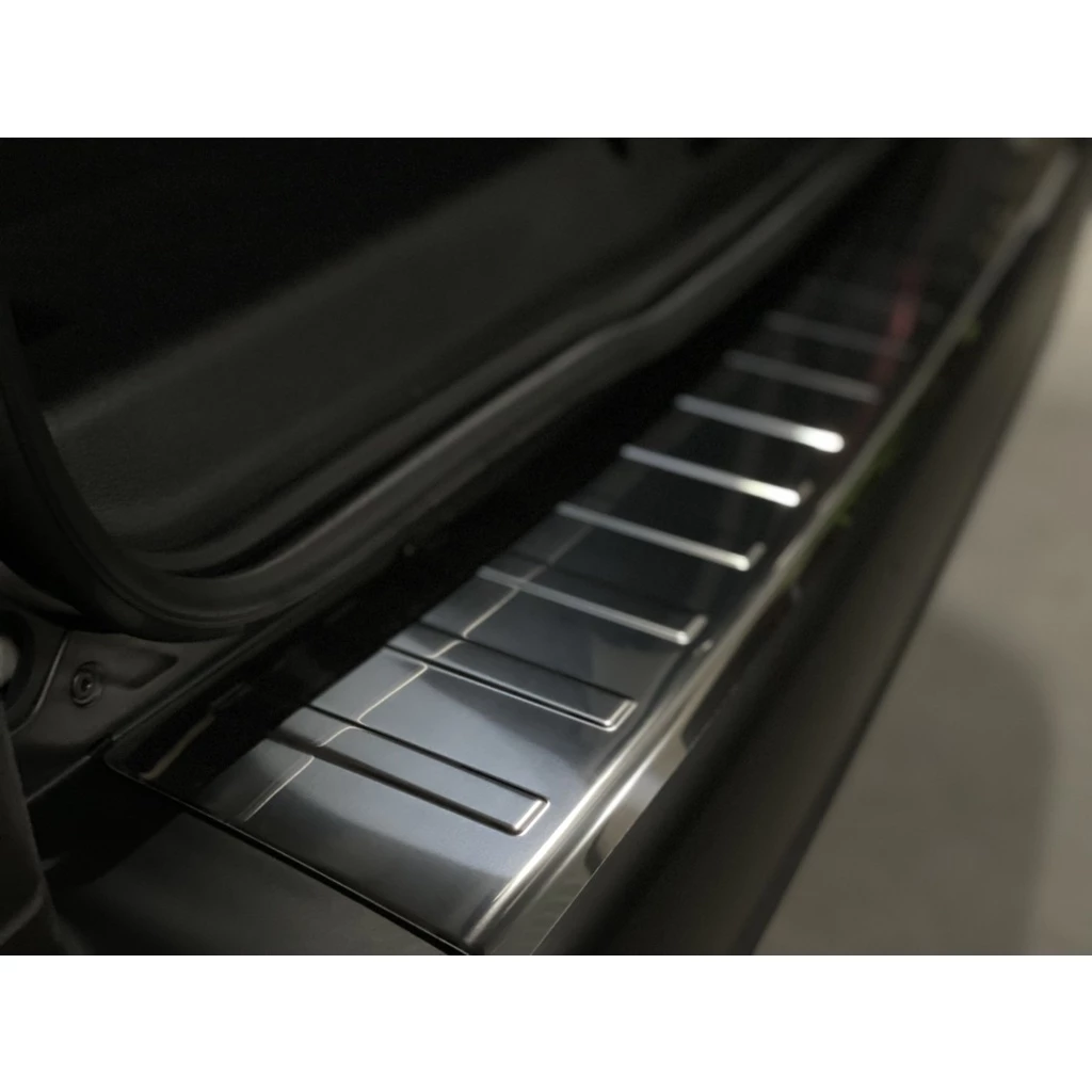 【綠色工場】雪鐵龍 berlingo 布丁狗 專用後保桿不鏽鋼下護板 防刮板 含安裝費用 汽車精品改裝