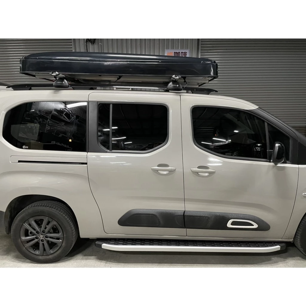 【綠色工場】雪鐵龍 berlingo 布丁狗 OMSA 專用側踏板 含安裝費用 汽車精品改裝 原廠側踏板 側踏 土耳其製