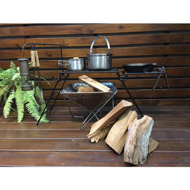 MAGIC 美極客 鍛鐵焚火料理架【綠色工場】鑄鐵桌 燒烤桌 可直火使用 RV-IRON045