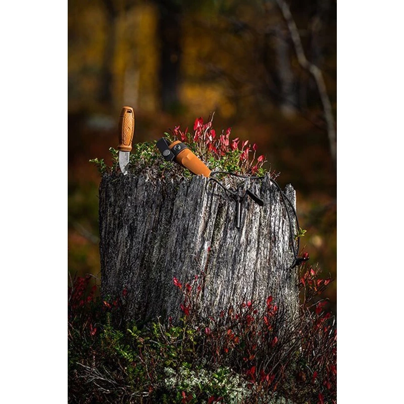 【綠色工場】?瑞典製? MORAKNIV Eldris Neck Knife Kit 不鏽鋼短直刀組 附掛繩、打火石