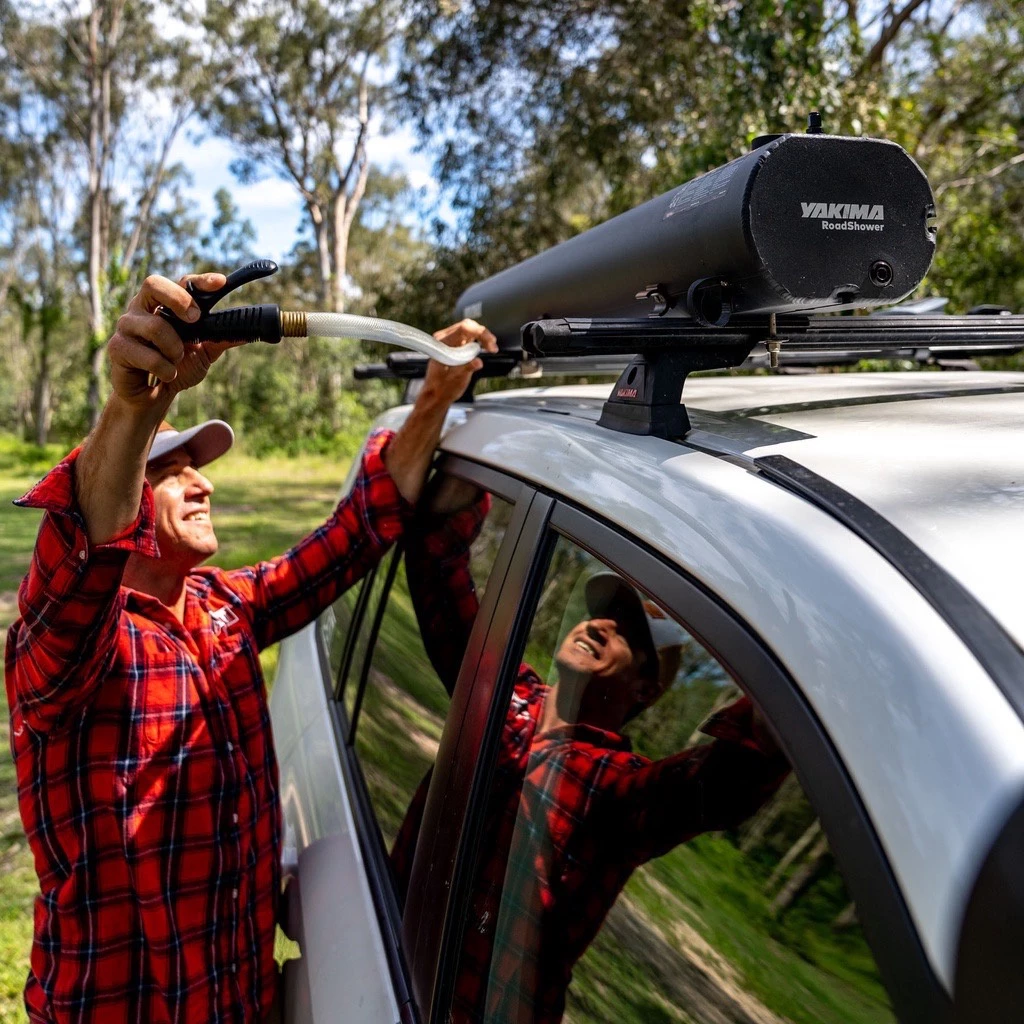 【綠色工場】YAKIMA 車用便攜式加壓儲水器 7G(28L) / 10G(38L) 水箱 車頂水桶 儲水箱 沖洗工具