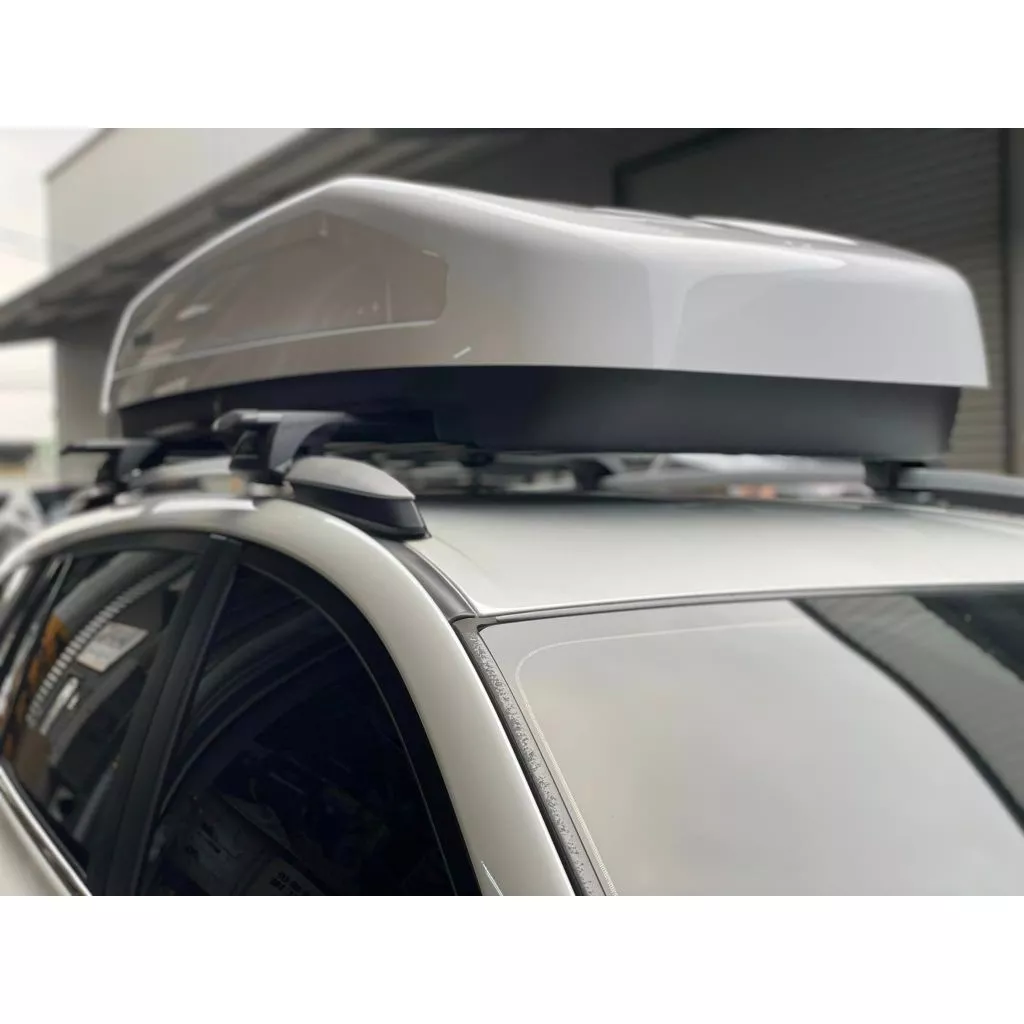 【綠色工場】YAKIMA Easy Trip 車頂箱 550L 義大利原裝進口 車頂置物箱 行李箱 車頂書包 漢堡