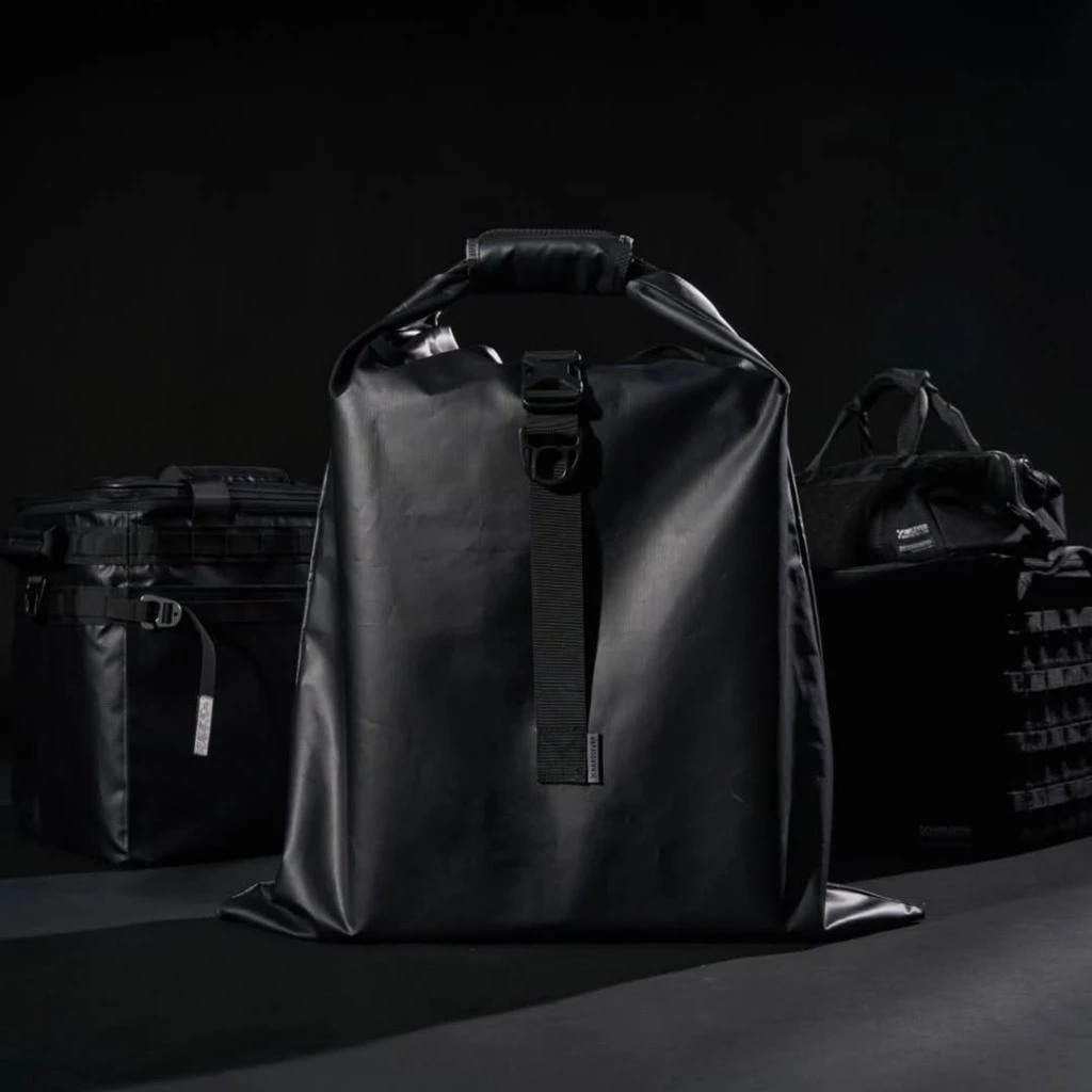 CAMVIL 20L多用途防水收納包【綠色工場 】防水包 收納袋 置物袋 儲物袋 防水提袋