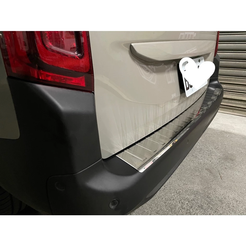 【綠色工場】雪鐵龍 berlingo 布丁狗 專用後保桿不鏽鋼下護板 防刮板 含安裝費用 汽車精品改裝