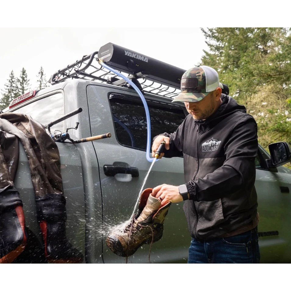 【綠色工場】YAKIMA 車用便攜式加壓儲水器 7G(28L) / 10G(38L) 水箱 車頂水桶 儲水箱 沖洗工具