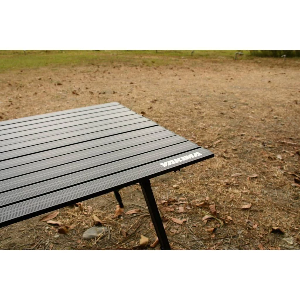 【綠色工場】YAKIMA 鋁捲桌 附提袋 蛋捲桌 鋁合金蛋捲桌 露營桌 收納桌 摺疊桌 鋁合金消光黑