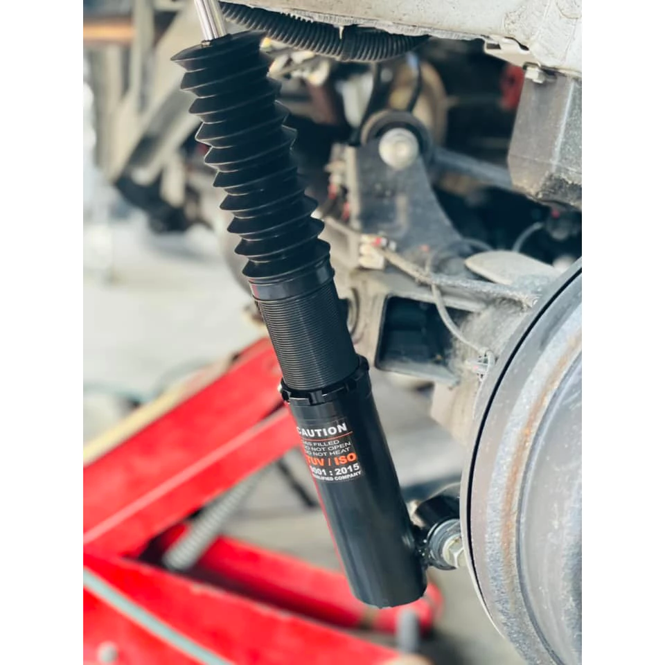 Town Ace 專用避震器【綠色工場】減震器 阻尼可調 汽車改裝 麥花臣避震器 車速改裝 降低車身 改裝精品