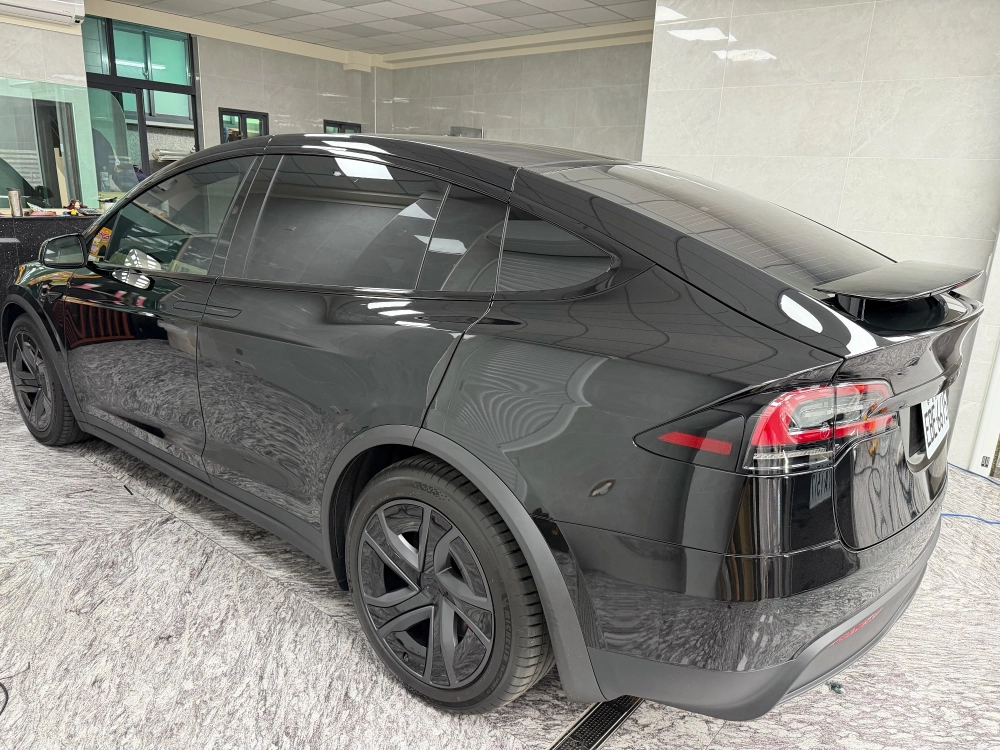 特斯拉 X｜3M<br>前檔MA70、前窗MA40、後半MA20