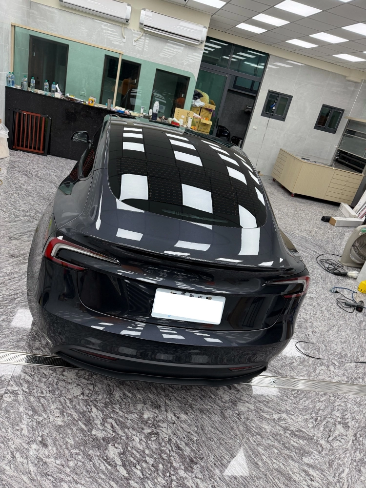 特斯拉 3｜3M、舒熱佳<br>前檔MA70、前窗MA40、後半VX10