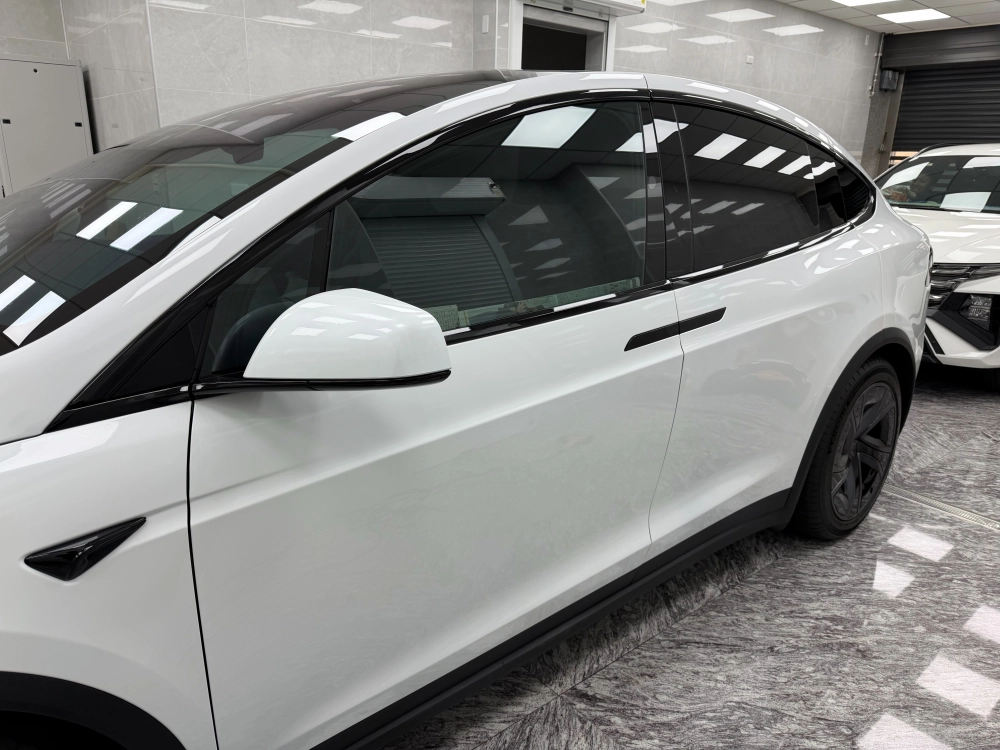 特斯拉X｜舒熱佳<br>前檔XE70、前門XE55、後半XE15