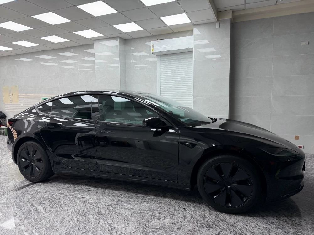 特斯拉3｜FSK<br>前檔KT68、前窗F45、後半F20