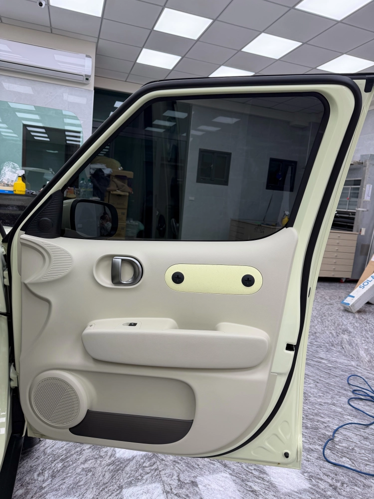 Inster｜舒熱佳<br>前檔XE30、車身XE15