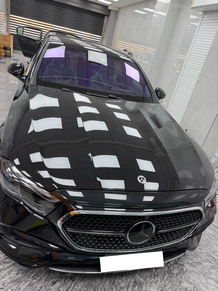 Mercedes-Benz E300 ｜桑瑪克<br>前檔 smart RR70、車身 XC40max