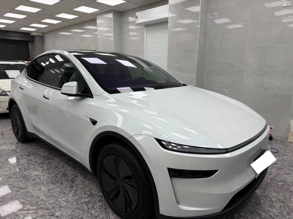 特斯拉 Y｜桑瑪克、舒熱佳<br>前擋smart RR70、前窗LX40、後窗LX40、後擋LX15