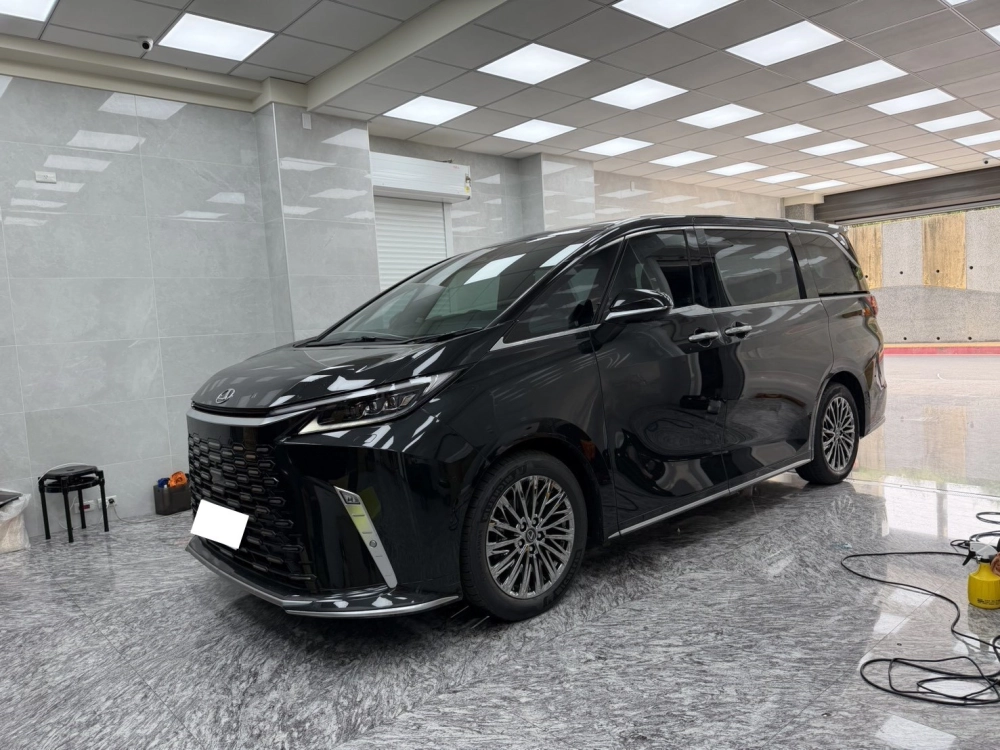 LEXUS LM500｜FSK<br>前檔F70、前窗F45、後半F20