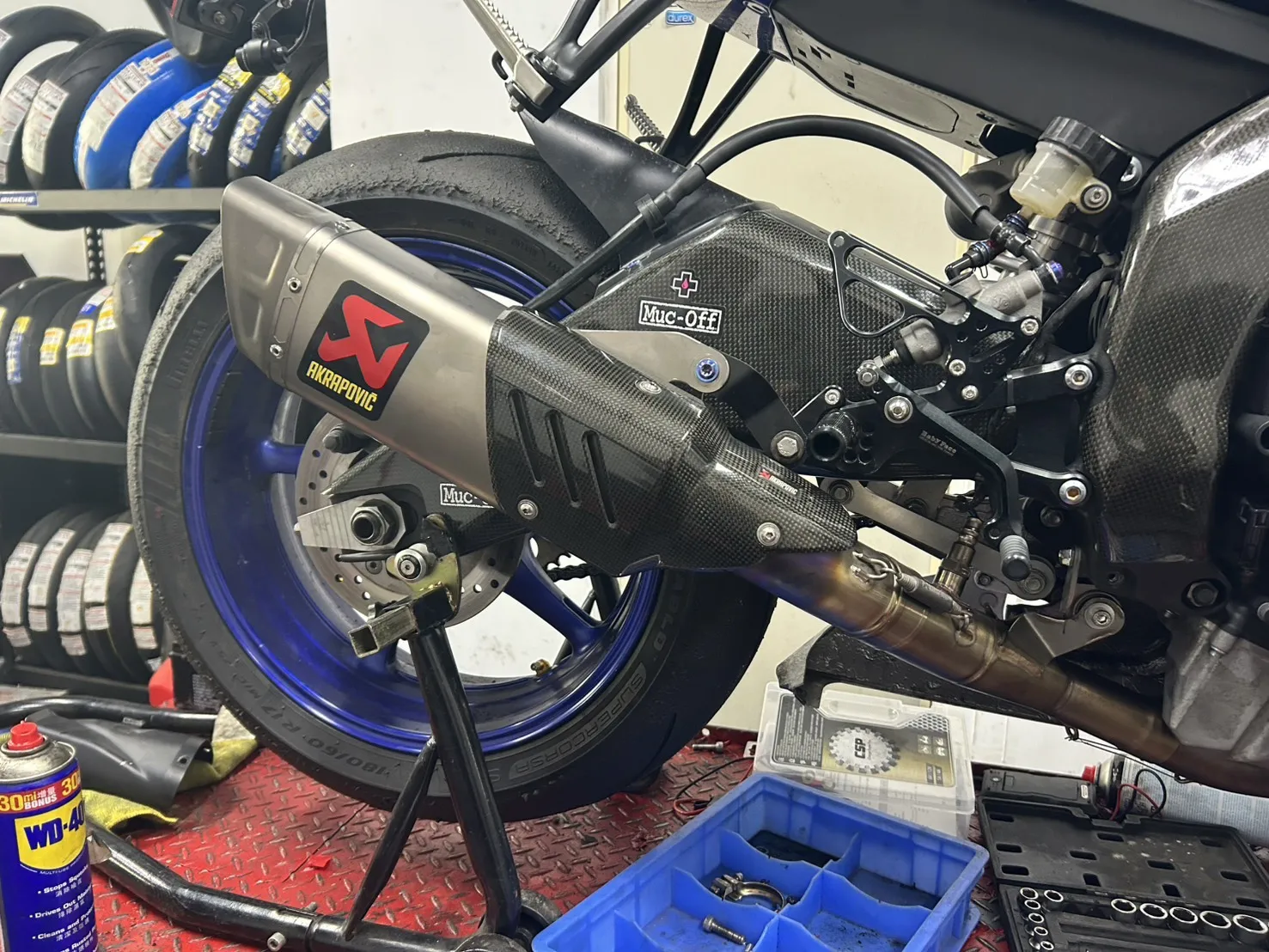 【 YAMAHA YZF-R6 】