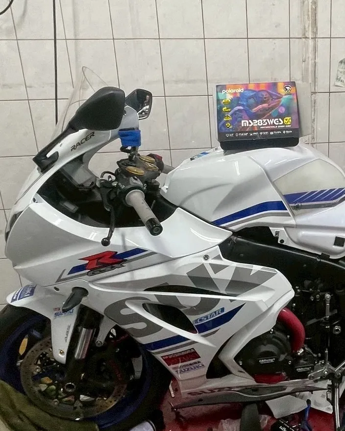 【 SUZUKI GSX-R1000 】