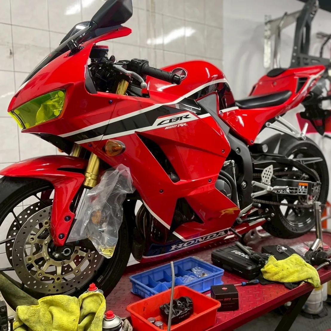 【 HONDA CBR600RR 】