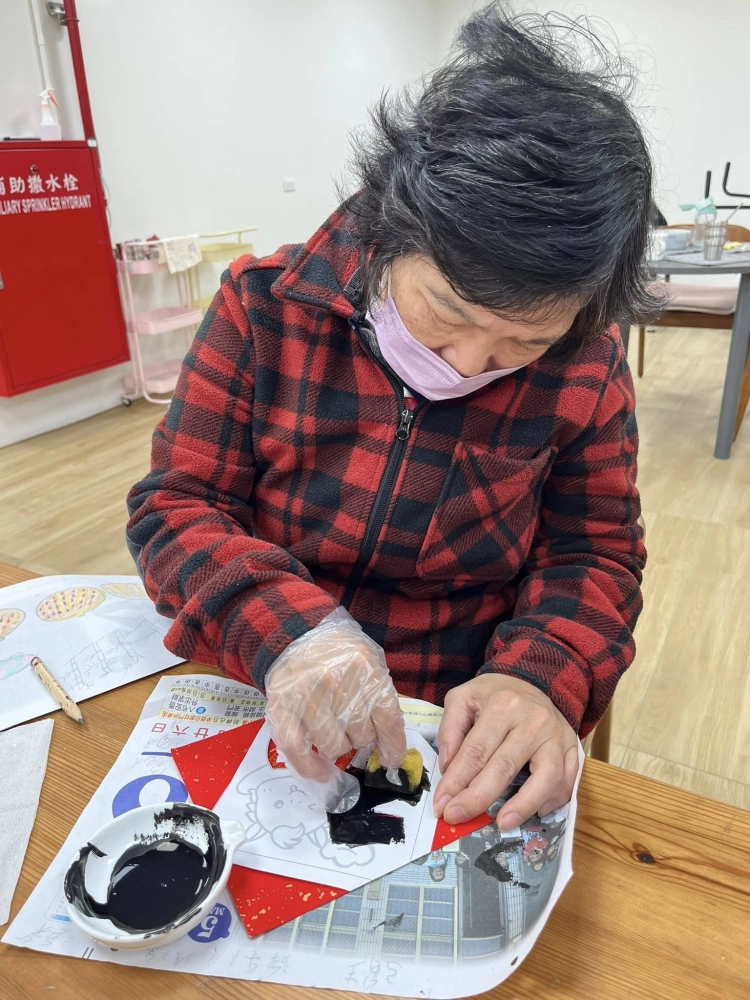 旺馬奔騰，迎春接福