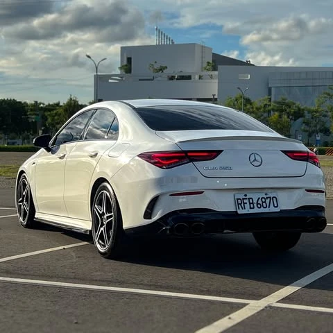 Mercedes-Benz CLA250｜優雅線條  蘊藏運動性格