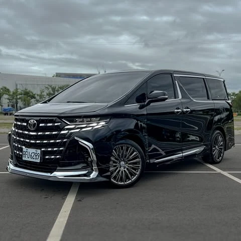 TOYOTA ALPHARD ｜陸上頭等艙
