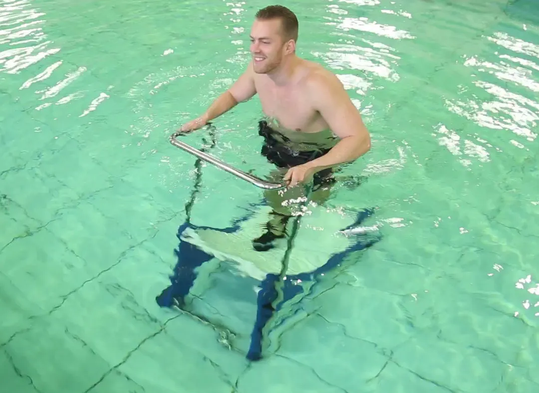 Underwater Treadmills 水中跑步機