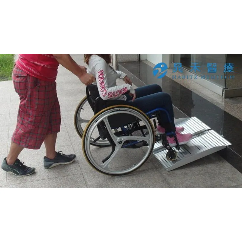 (TP2-92)左右折疊式斜坡板92cm