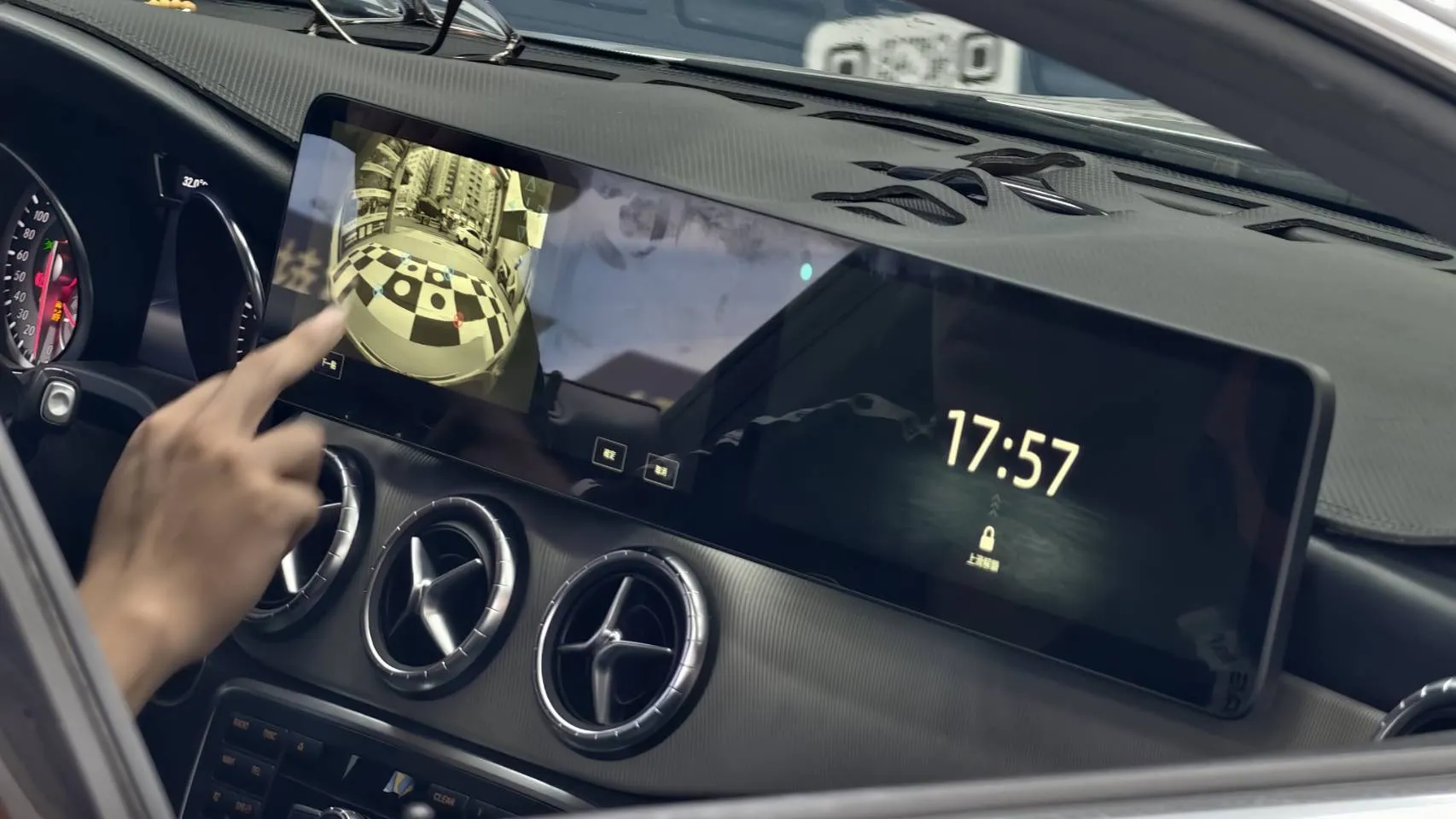 安卓機 CLA 雙屏