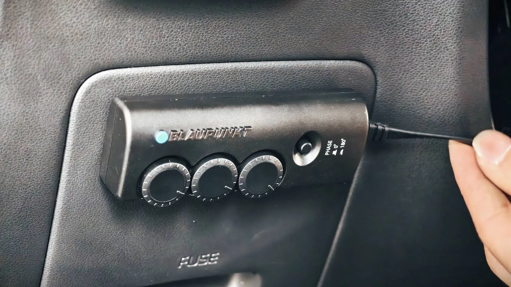 汽車音響 AXTON- TUCSON