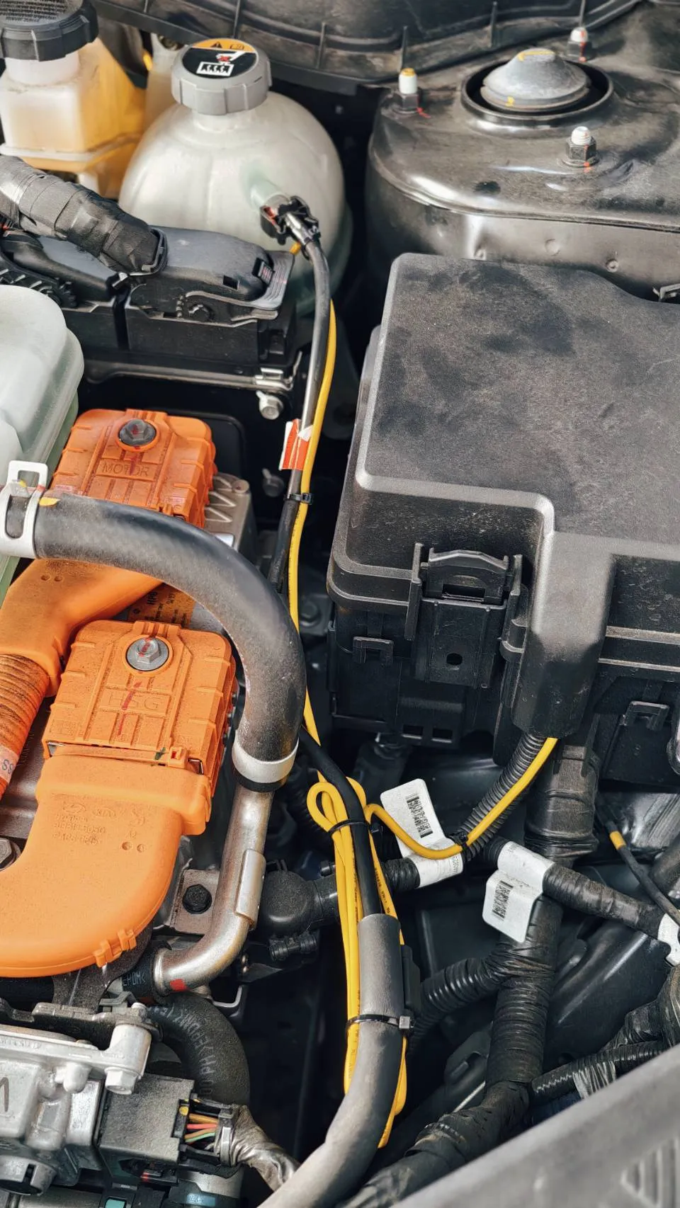 汽車音響 AXTON- TUCSON