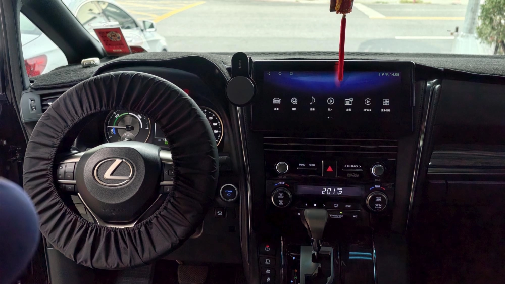 LEXUS LM升級安卓系統