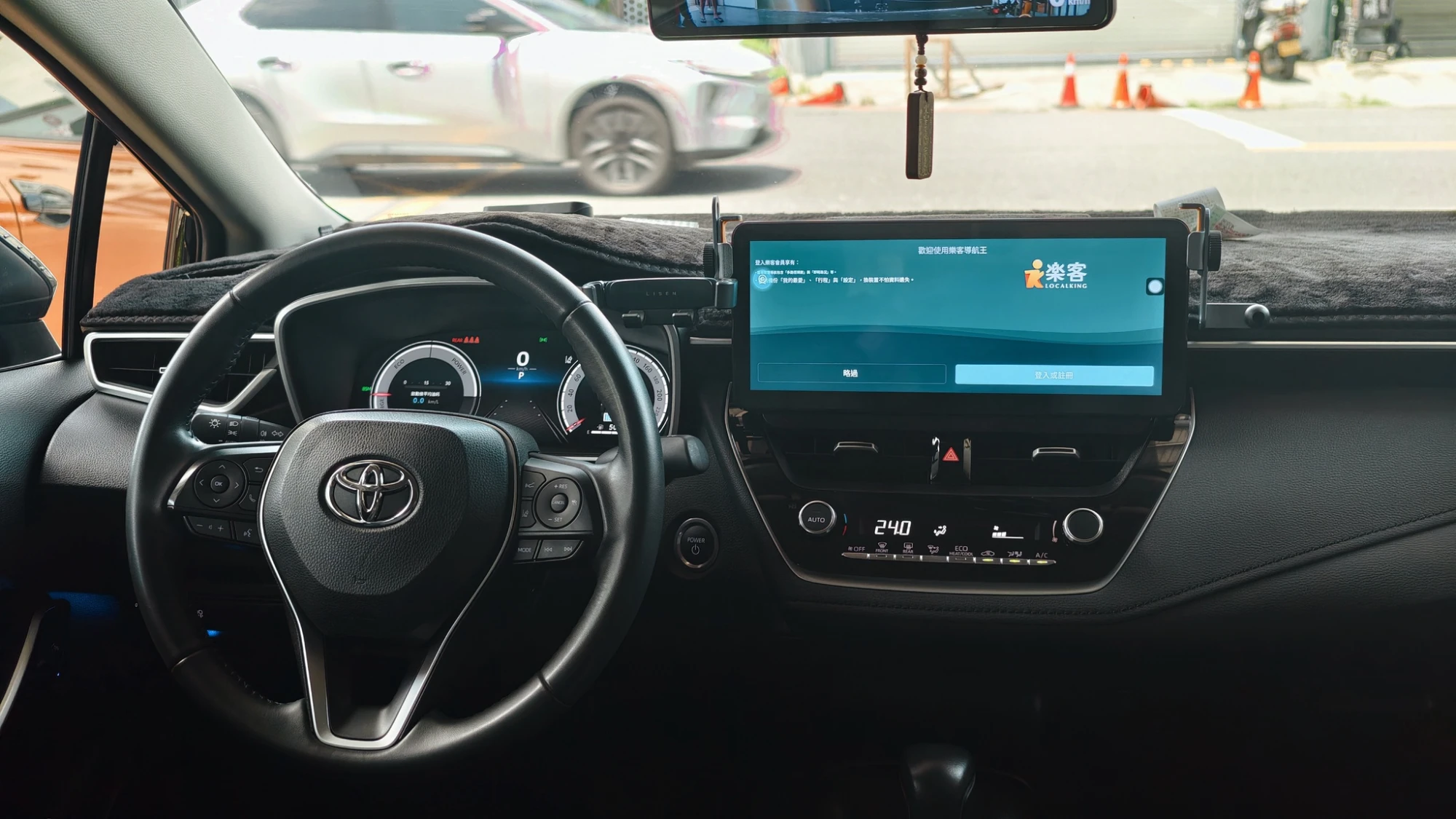 ALTIS｜E-CAN 12.3吋+環景安裝實績