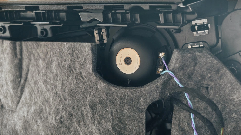 GLC升級RAINBOW賓士專用喇叭