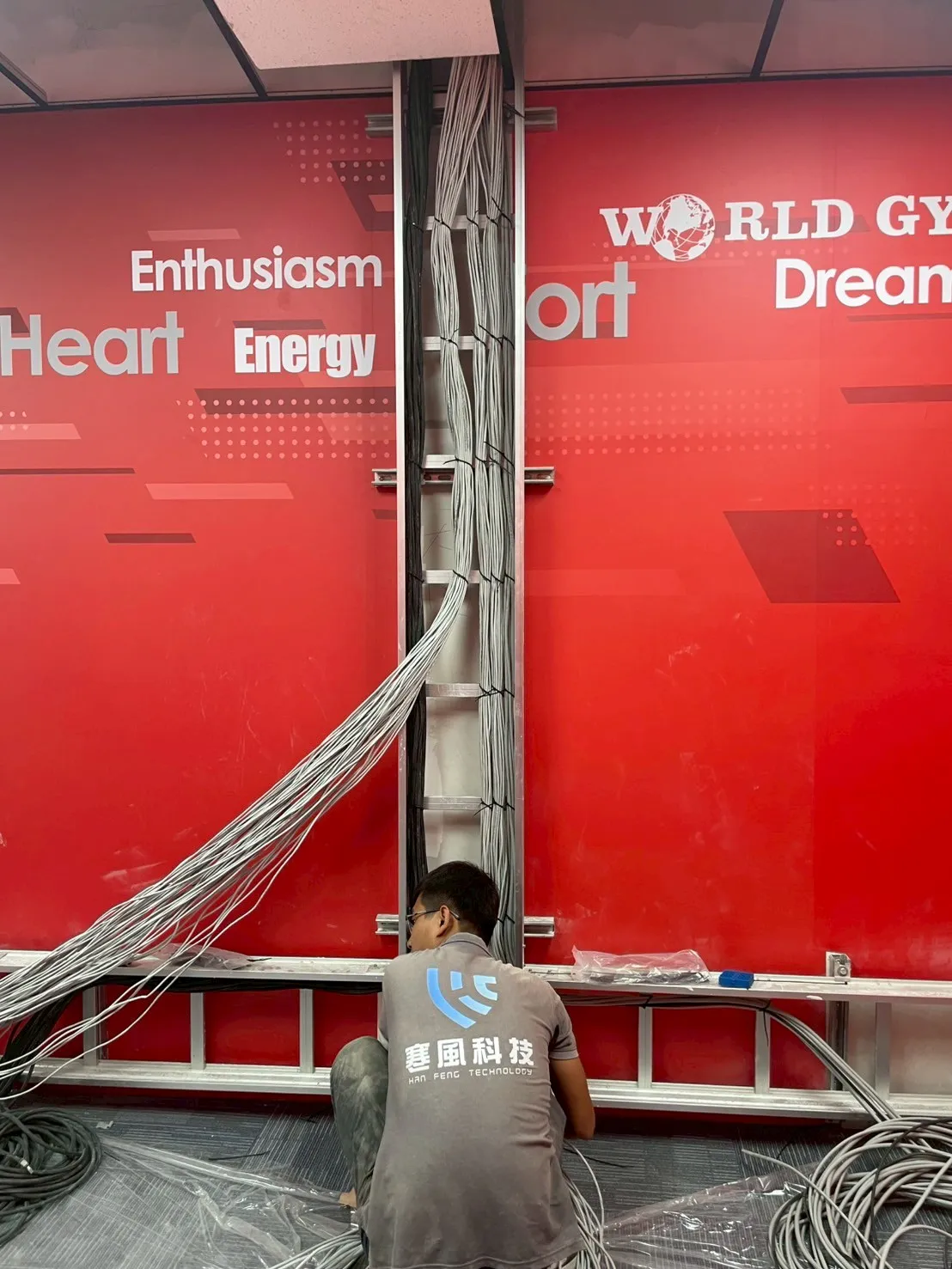 【寒風科技 | 恭賀 #嘉義 #worldgym 興業店健身房開幕 】