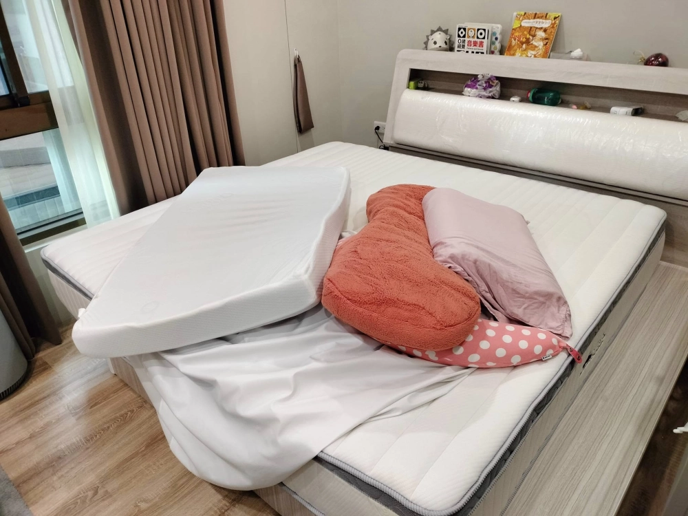 美術館呂小姐