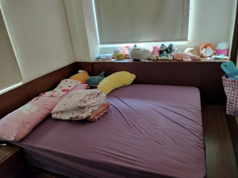 左區林小姐