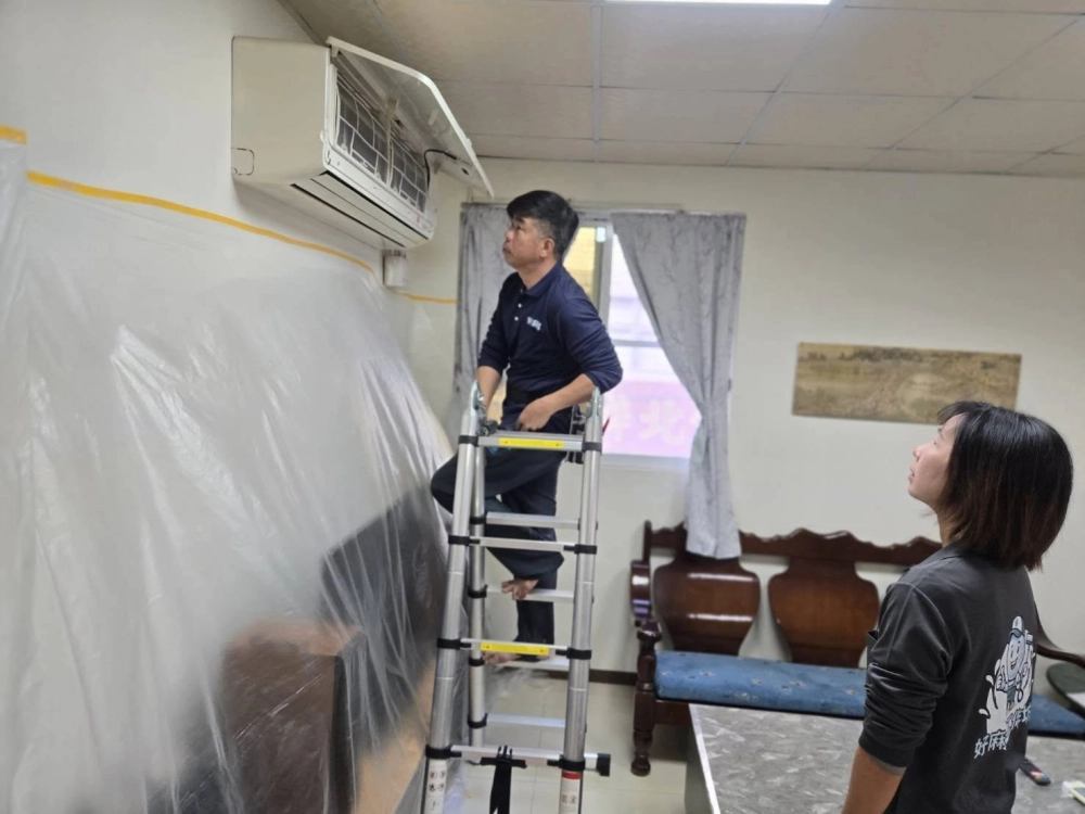 感謝鳳山區吳先生的預約 做了分離式冷氣及直立式洗衣機清洗