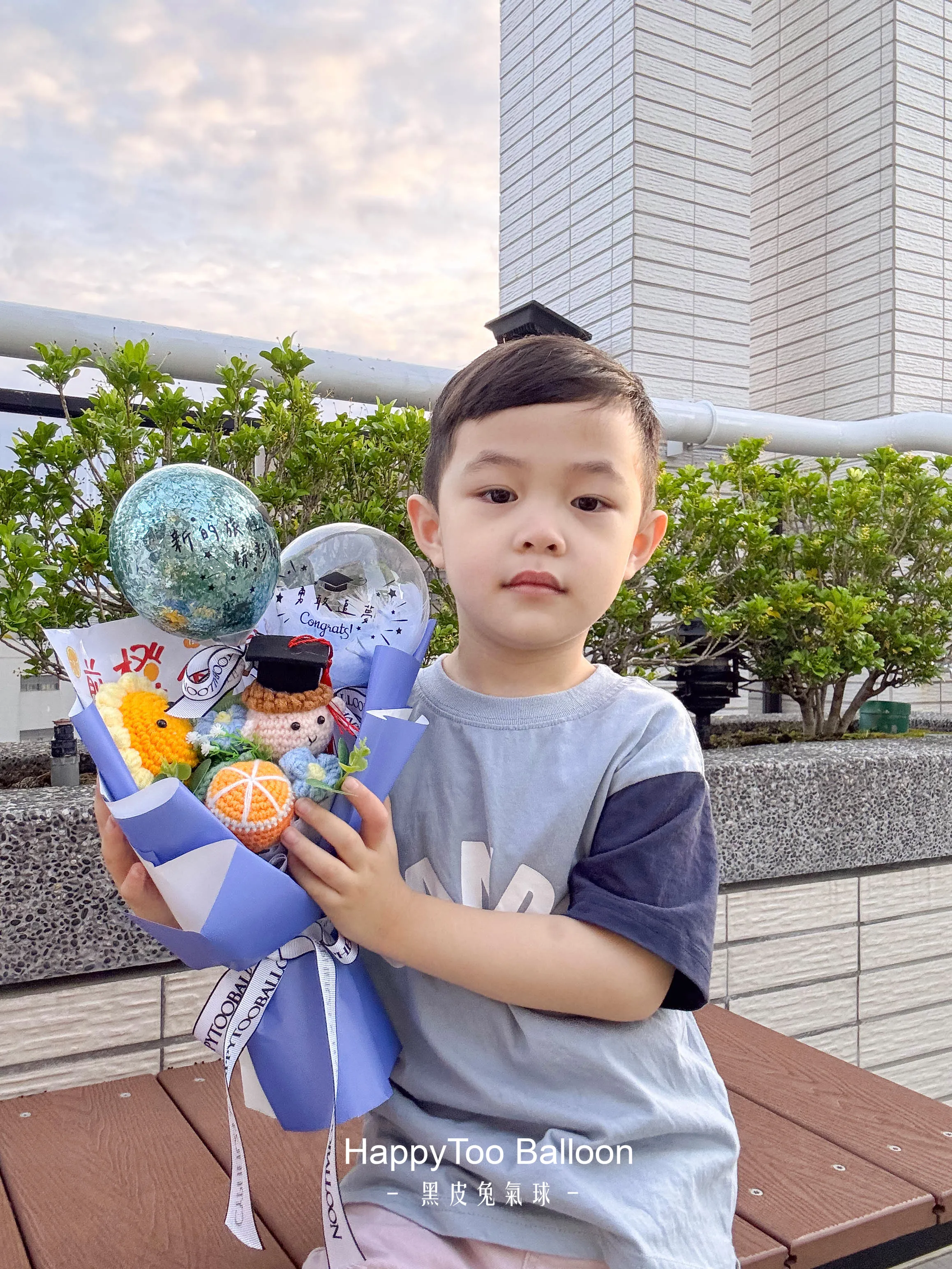 《可客製名字》畢業手作針織花束 - 藍色畢業生