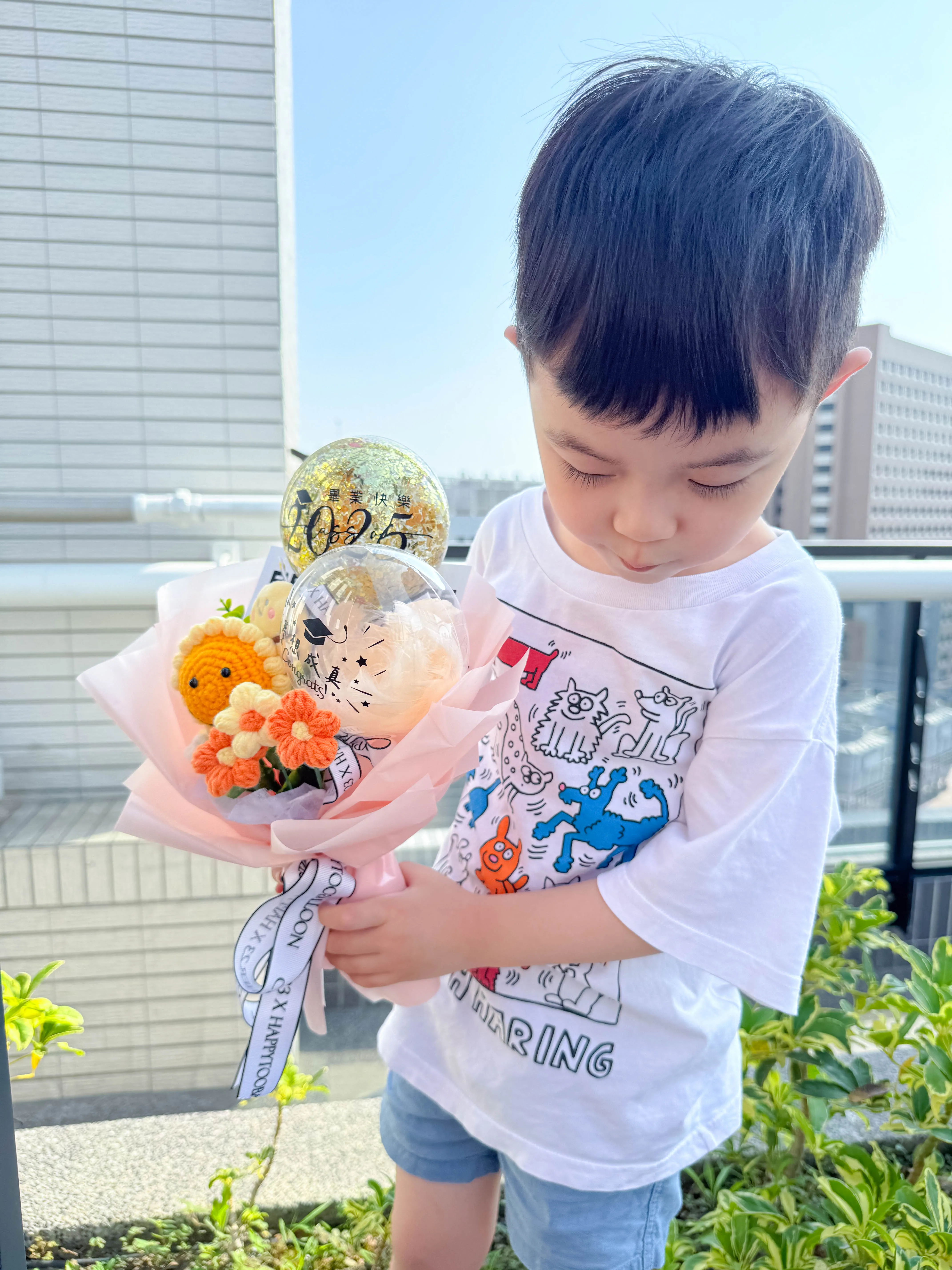 《可客製專屬名字》畢業手作針織花氣球 - 花束造型